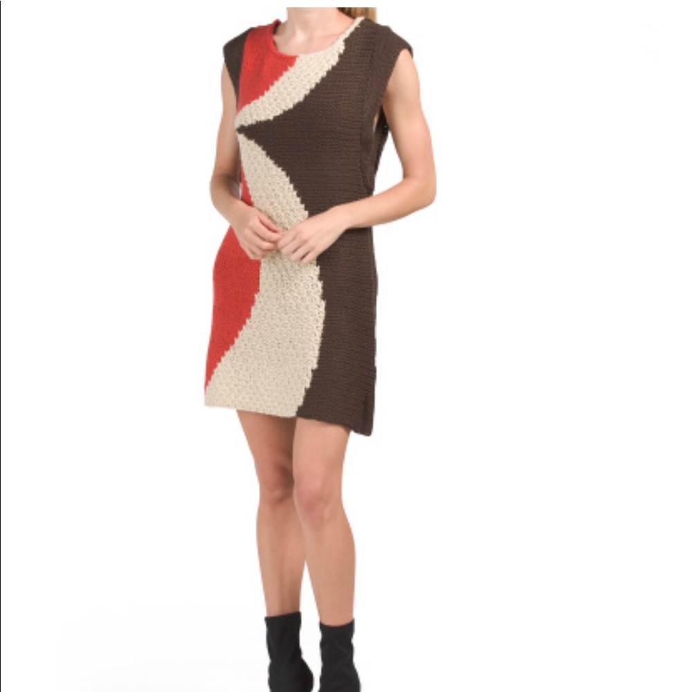 1 hour sale. Vertigo, color block, crochet knit design, fashion, sweater dress